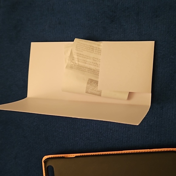 DIOR phone  Case - Picture 2 of 7